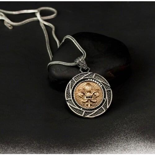 Special Design The Symbol Of Nobility Lily 925 K Silver Male Necklace