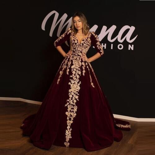 Elegant Long Evening Dress 2020 V-neck 3/4 Long Sleeves Golden Lace Arabic Burgundy Velvet Formal Dress Prom Evening Gown