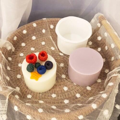 Cylindrical Small Cake Embryos Silicone Resin Mold Cake Cream Candle Baking Cake Aromatherapy Candle Soap Mold Candle Wax Molds