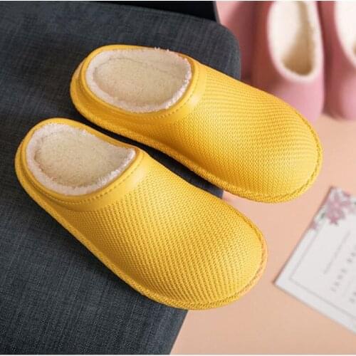 Man and Women Winter Slippers Plush Lining Indoor Cotton Slides EVA Waterproof Warm Fleece at Home Slip on Candy Shoes