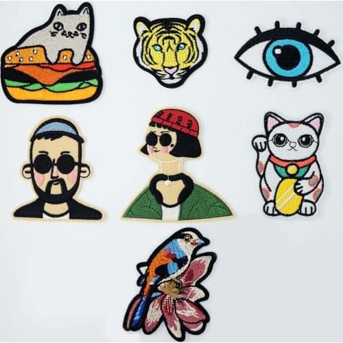 Gender Man Women Fortune Cat Iron On Patches Sewing Embroidered Applique Jacket Clothes Stickers Badge DIY Apparel Accessories