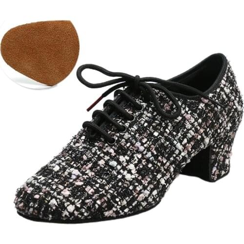 2021 Latin Dance Shoes for Women Girls Cloth Upper Closed Toe Middle Heel Modern Dance Waltz Social Dance Shoes Pink White Black