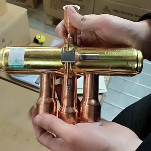 SANHUA 4 Way Reversing Valve 1-1/8"*1-3/8" SHF-50-911D2 for refrigeration Parts