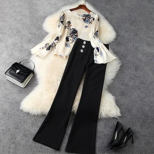 New 2021 Spring Printed Shirt Flared Sleeves and Long Sleeves Black Pants Fashion Suits European and American Womens Clothing