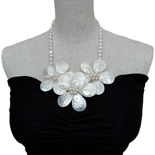 YYGEM Natural Cultured White Baroque Pearl White Shell Flower Handmade Statement choker Necklace 19"
