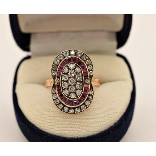 PERFECT 8K GOLD DIAMOND AND CALIBER RUBY DECORATED PRETTY ANTIQUE STYLE RING