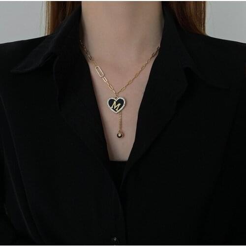 Love Letter M Necklace for Women Retro Temperament Clavicle Chain Fashion Girl Heart Literary Fan Simple New Necklace 2021