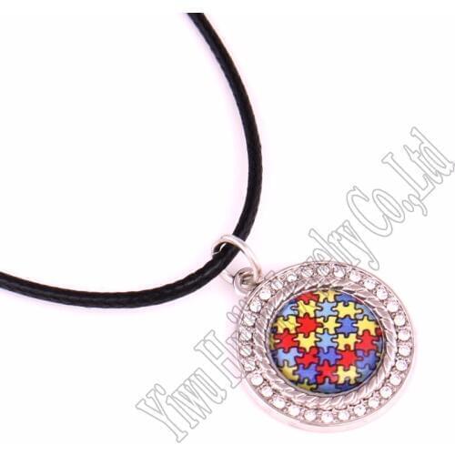 Drop Shipping Autism Hope Jewelry Crystal puzzle Piece Pendant with leather Rope Chain necklace Autism Awareness Jewelry