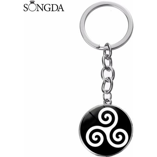 Punk Teen Wolf Triskele Keychain Triskelion Allison Argent Glass Photo Cabochon Key Ring Chain Cool Car Key Accessories