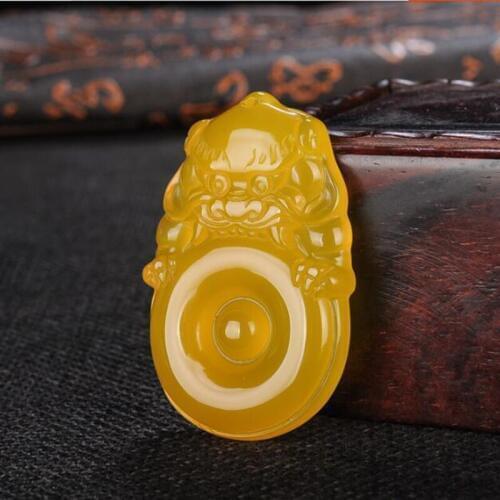 Natural Chalcedony Lion Peace—buckle Jade Pendant Jewelry lucky Exorcise evil spirit Auspicious Amulet Pendant Fine Jewelry