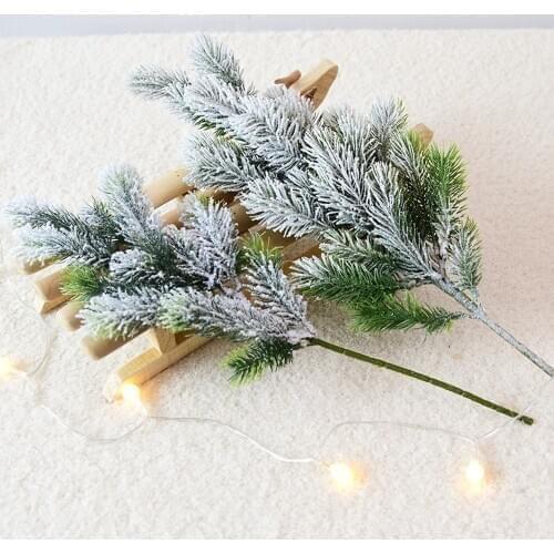 Simulation plant cedar branches window decoration red fruit pine tree wreath living room kitchen artificial Christmas decoration