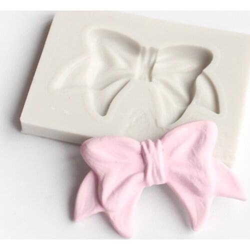 Cow tie Silicone Mold DIY Cake Baking Decoration flip-flop Chocolate Mold Handmade Soap Mold Bow Knot Jewelry Silicone Mold