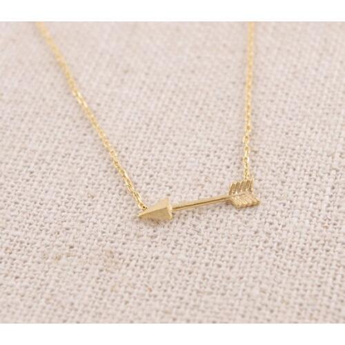 Fashion delicate design of arrow pendant necklace