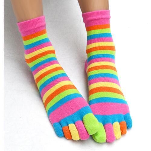 Women Five Fingers Socks Running Fitness Yoga Socks Female Pilates Socks Lovely Air Cotton Rainbow Stripe Toe Socks sport socks