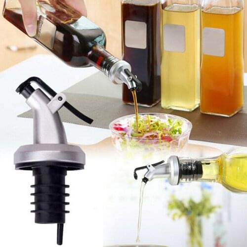 Oil Bottle Stopper Lock Plug Seal Leak-proof Food Grade Rubber Nozzle Sprayer Liquor Dispenser Wine Pourer Kitchen Bar To