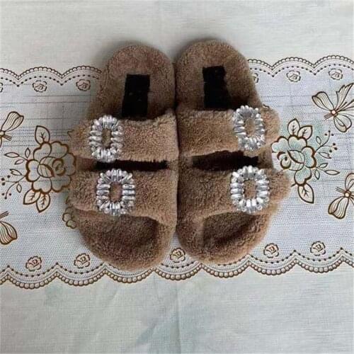Womens Genuine Shearling Slippers Ladies Furry Slippers Girls Flat Slippers Outside