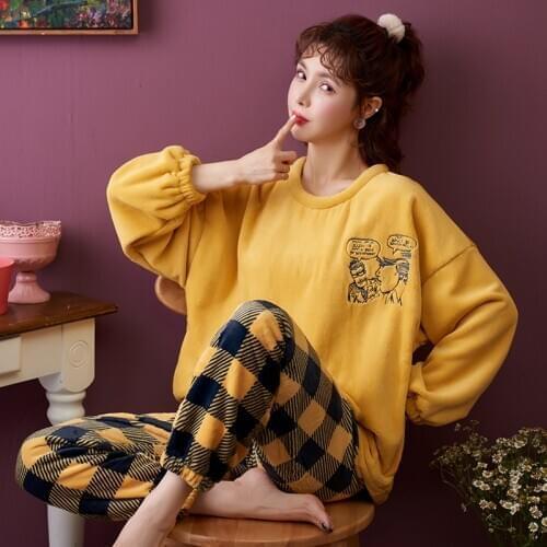 Winter Warm Flannel Women Pajamas Set Long Tops+Long Pants 2pcs/set Pyjamas Women Casual Loose Plus Size M-4XL Sleepwear
