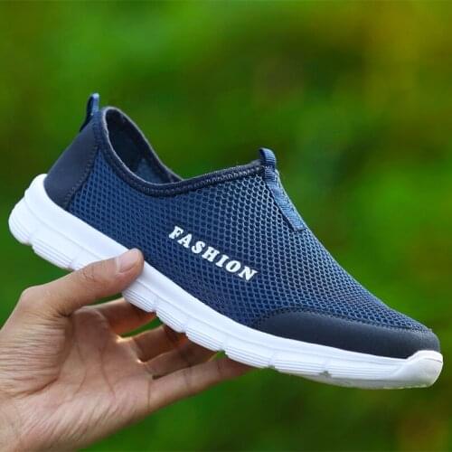 Summer Ultra-light breathable men shoes women mesh cloth casual shoes couples sneakers male female travel non-slip walking shoes