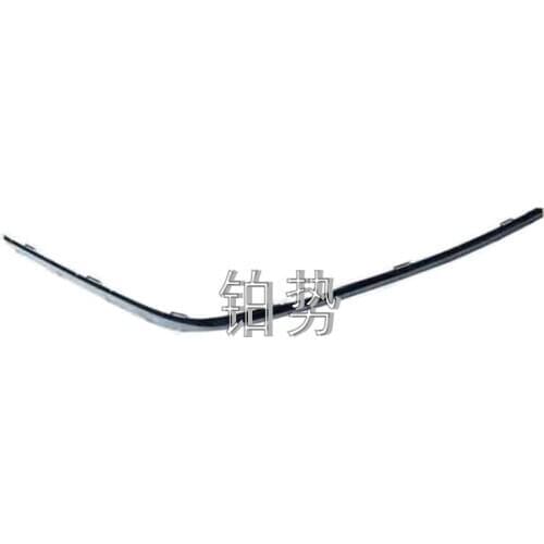 Trim guard strip right 2004-b mwE65 760i 730Li M54 E66 735Li 745Li 760Li front bumper trim plating R front bumper bright strip