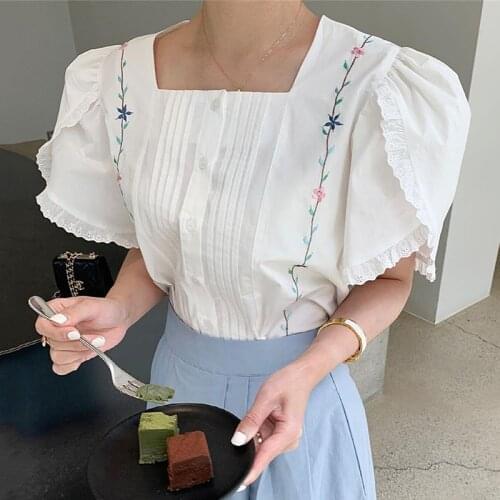 Square Collar Embroidered Flowers Pleated Loose Single-breasted Lace Puff Sleeve Shirt Women