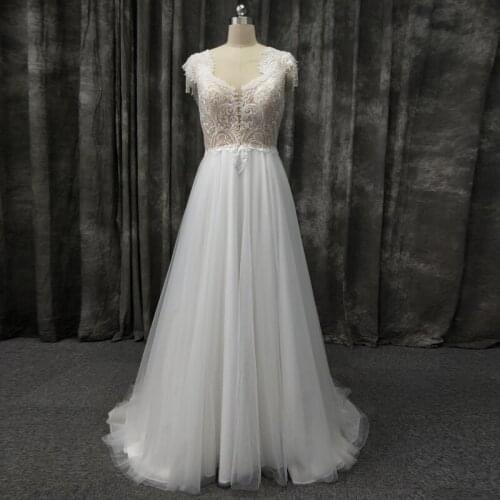 Capped Shoulder Beading Tassel Wedding Dress Sheer Bateau Neck Lace Appliques Tulle Skirt Bridal Gowns