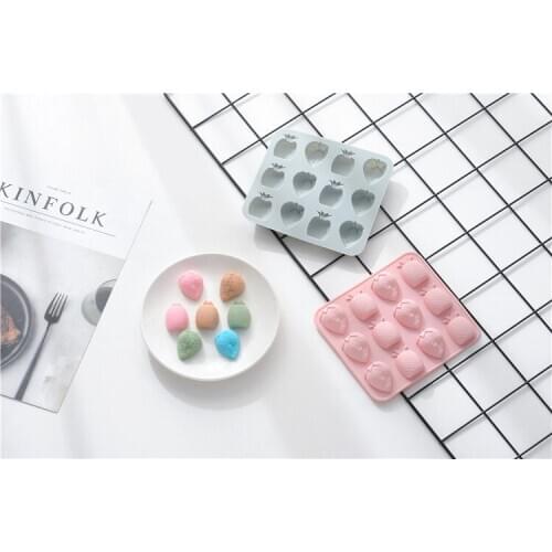 1PC 3D Silicone DIY Fruit Ice Cube Tray 12 Strawberry Pineapple Silicone Chocolate Molds for Ice Cream Cooking Tools OK 1002