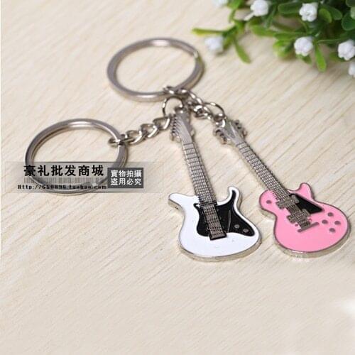 Small gift small guitar couple key chain logo