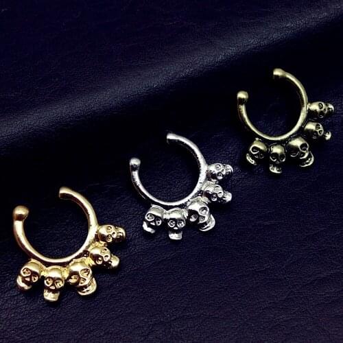2019 New No Piercing Fake Nose Stud Five Skull Septum Hanger Clip-On Fake Nose Ring Fashion Fake Septum Piercing Body Jewelry