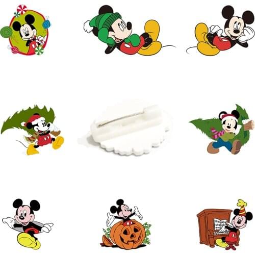 Disney Mickey Playing Cartoon Acrylic Brooch Pin Badge Resin Epoxy Resin Crafts Handmade Pin Jewelry Accessories