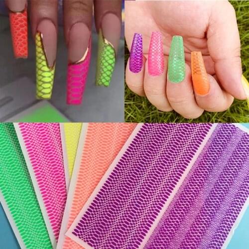 2021 New 3D Serpentine Stripe Snake Nails Stickers Self-Adhesive Neon Curve Bohemia Decorations Manicure