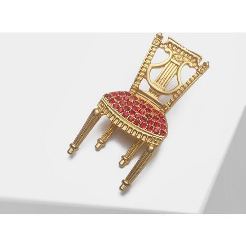 Amorita boutique Chair three-dimensional design pin fashion brooch