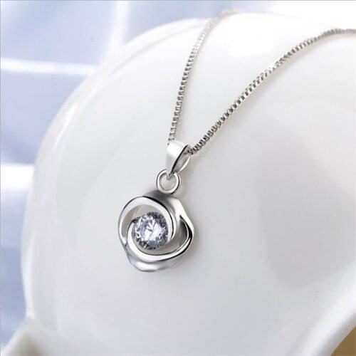 Trendy Silver Plated Necklace Jewelry Women Bright Crystal Round Pendant Necklace Female Clavicle Bijou Girl Birthday Party Gift