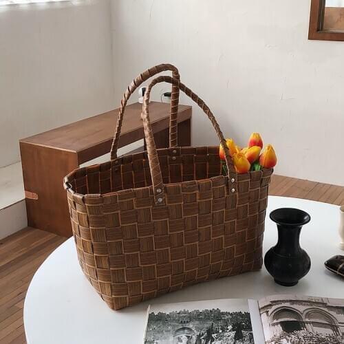 Vintage Rattan Lage Capacity Tote Handmade Wicker Woven Women Handbags Summer Beach Straw Bag Big Casual Big Baskets Purses 2021