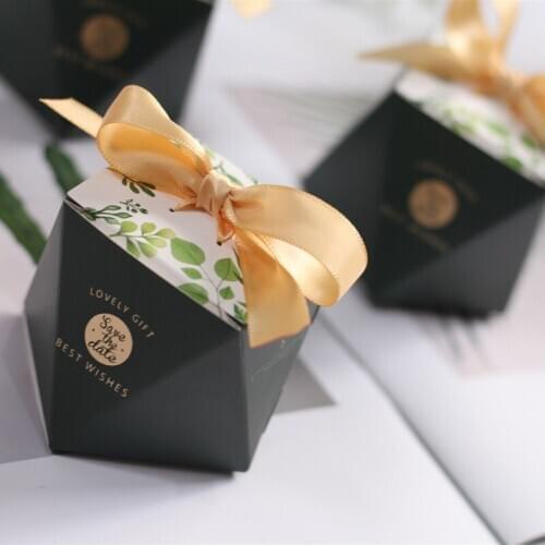 High quality creative diamond wedding candy boxes gift cases favor and gifts box party baby shower paper chocolate box packaging