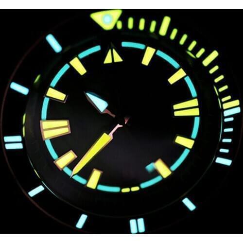 Mens Automatic Watch NH35 Mechanical Self Winding Wristwatch 200M Diver 316L Steel Luminous Sapphire Clock Relojes Para Hombre