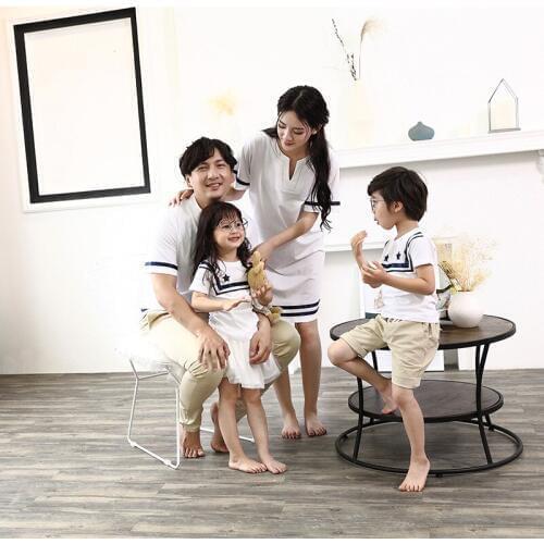 2018 new Summer Family Matching Outfits Mother Dresses Daughter Dress Father Son Boys Short T-Shirt Vacation Beach Clothing