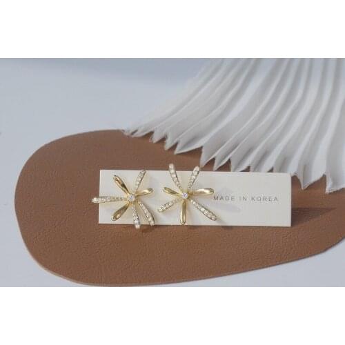 Delicate 14k Real Gold Elegant Flower Petal Earring for Women Bohemian Shining Micro Inlaid Zircon Stud Earrings Wedding Jewelry