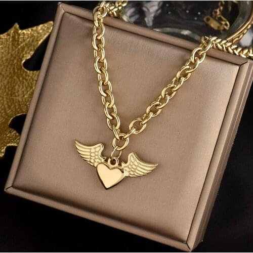 Titanium steel fadeless heart angel wings necklace female instagram design disco students Hong Kong style fashion clavicle chain