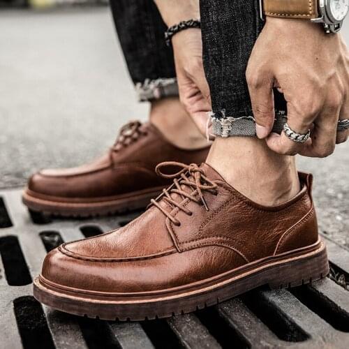 2021 Mens Oxfords Men Leather Dress Shoes Formal Party Shoes For Men Retro Brogue Business Shoes A21-40