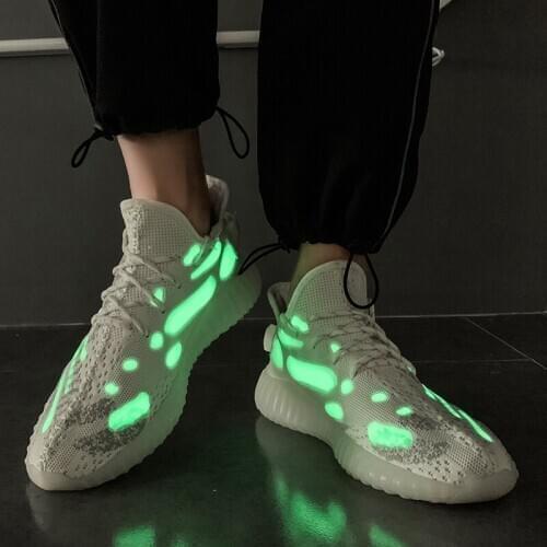 2020 Autumn New Mens sneaker coconut Reflective sneakers night running sneakers breathable mesh sport shoes elastic-bottom