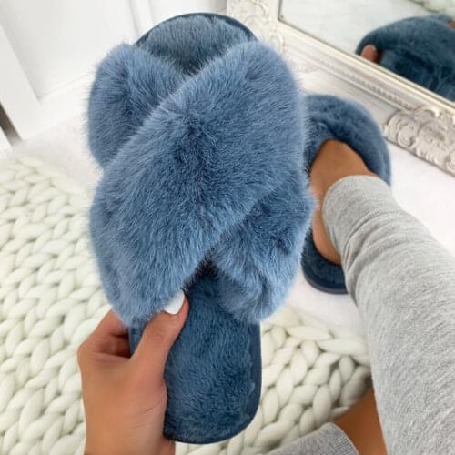 Winter Women House Slippers Warm Faux Fur Fashion Shoes Woman Slip on Flats Designer Ladies Furry Slippers Female Slides Indoor