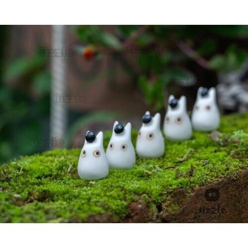 5 pcs Running White Totoro Figurines , Studio Ghibli Fairy Garden Supplies Neighbor Miniature Tiny Terrarium DIY Accessories