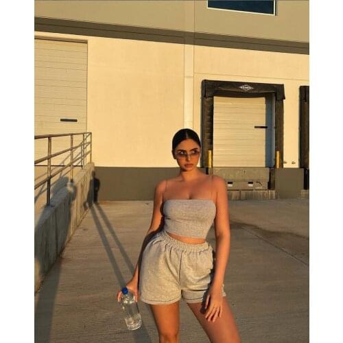 YrightMwrong Women's Travel Shorts