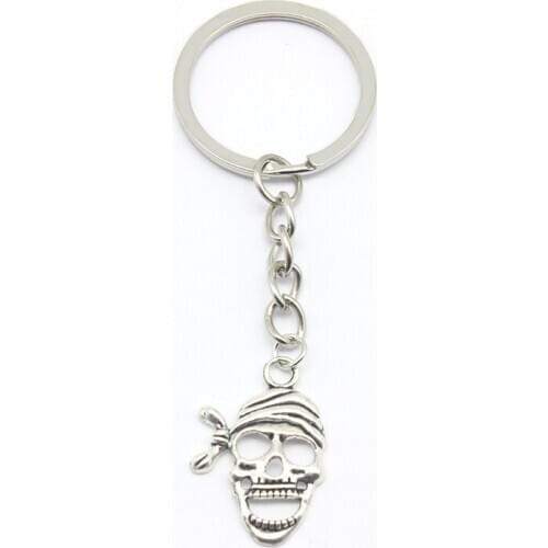 Skull CharmsKey Chains Antique Silver Color Cute Skull Charms Pendants Skeleton Key Ring Metal Keychain Jewelry Dropshipping