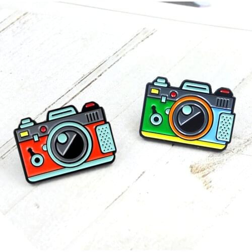 Children Cartoon Camera Enamel Brooch Green Orange Photography Photo Creative Pin Denim Shirt Lapel Badge Friends Children Gifts