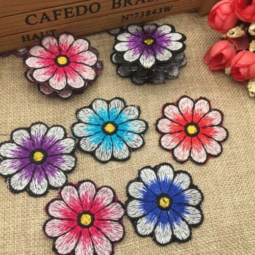 50pcs/lot 5cm Round Flower Shirt Dress Embroidery Patches Clothing Decoration Sewing Accessories Diy Iron Heat Transfer Applique