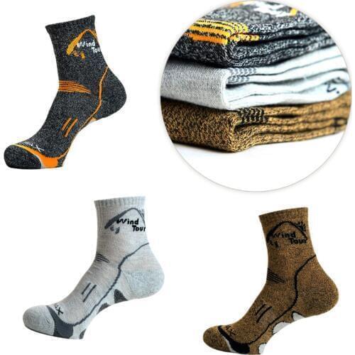 Wind Tour Unisex Thermal Running Winter Warm Sport Socks Mens & Womens Outdoors Comfortable Soccer Sock Coolmax