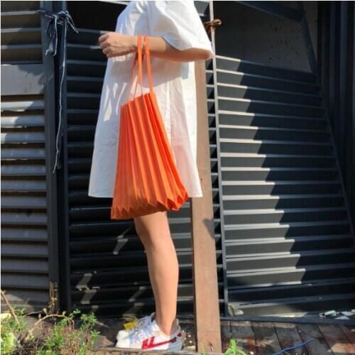 Apostrophe Ladies Vertical Bags