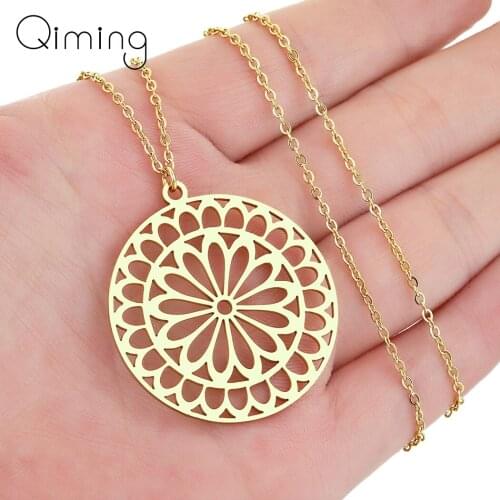 Flower Charm Mandala Pendant Women Necklace Hollow Style Bohemia Floral Stainless Steel Jewelry Round BFF Necklace Gift