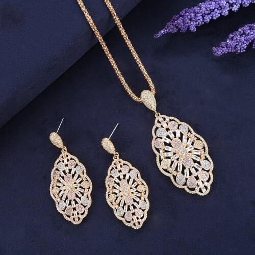 LARRAURI Fashion Jewelry Set Wedding Jewelry Earrings For Women Deluxe Indian Oval Flower Pendant Necklace Drop Dangle Earrings